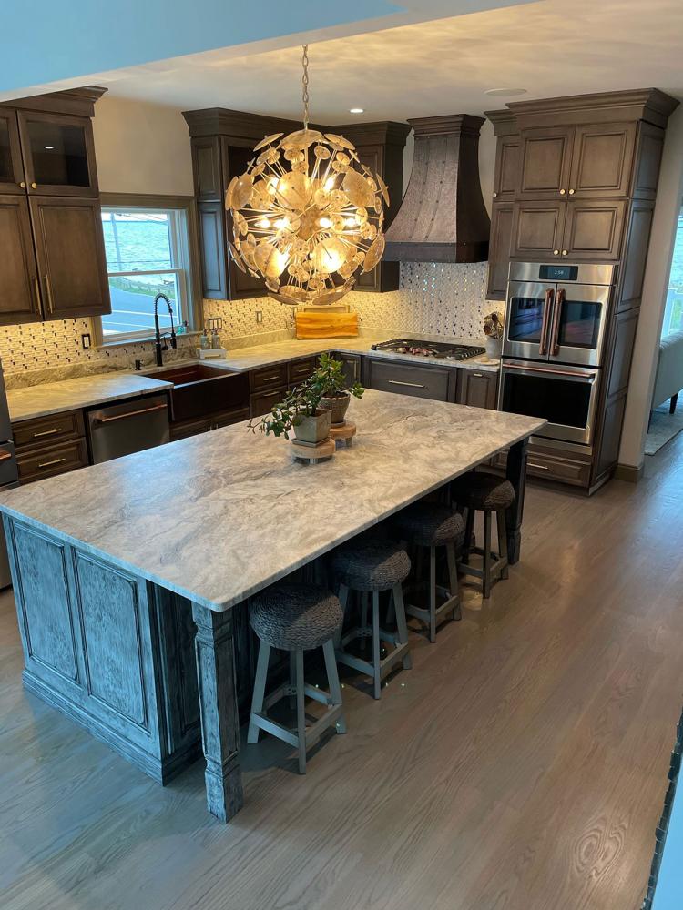 Statement Chandelier in Designer Kitchen