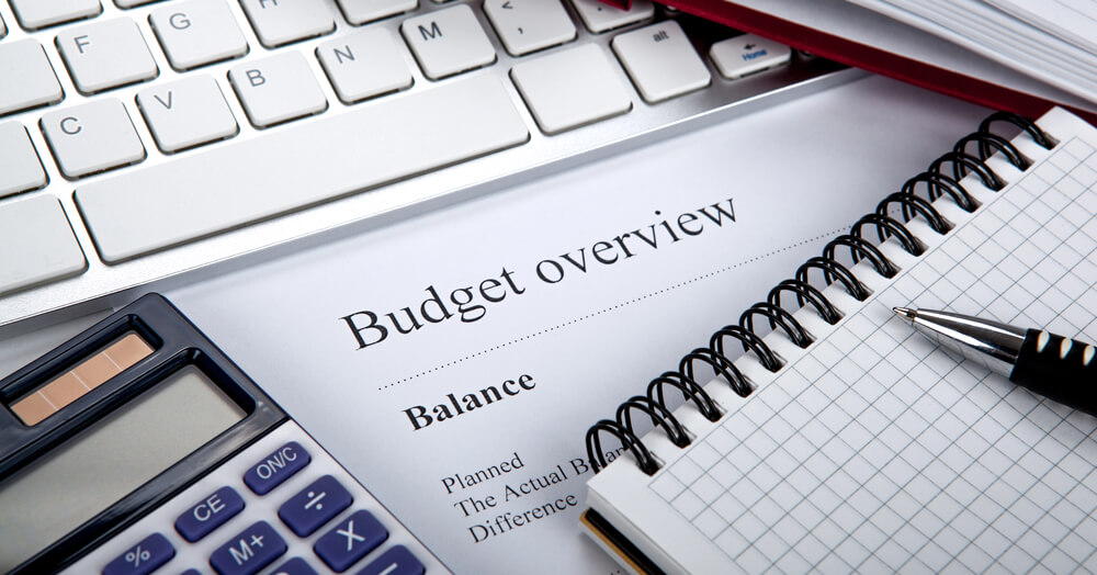 Setting a budget is important when choosing a range hood. 