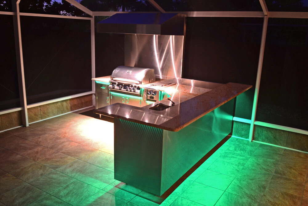Wall mounted range hoods can help to cool outdoor kitchens.