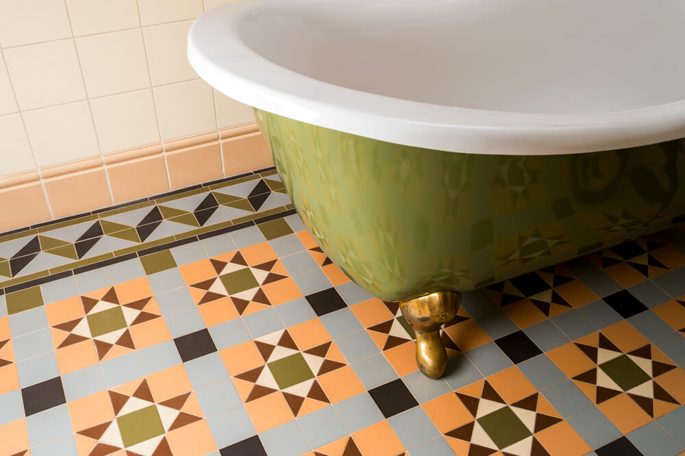How to shop for the best bathtub material to match my bathroom?