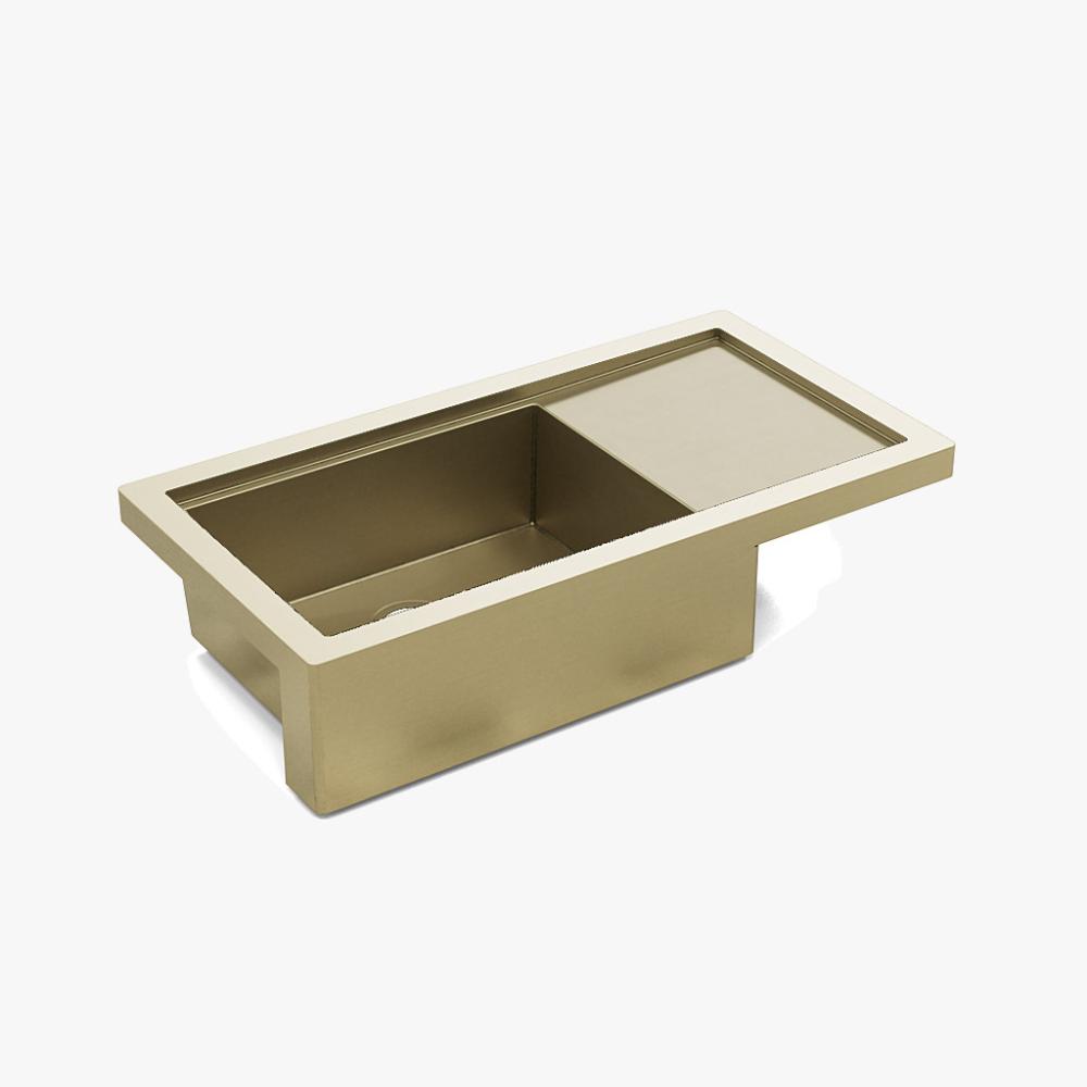 brass farmhouse sink