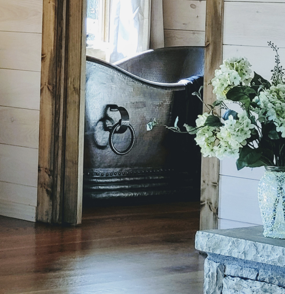 beautiful custom bath tub