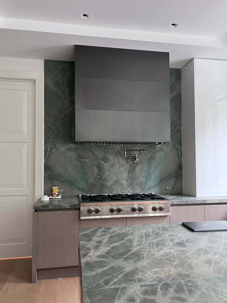 modern range hood