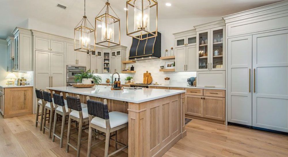Bold & Beautiful: A Transitional Kitchen with CopperSmith & Wolter’s Custom Cabinets in Naples, FL