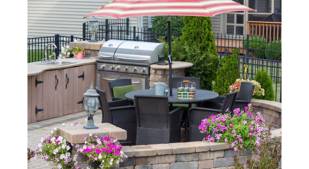 8 Outdoor Kitchen Items You Need This Summer