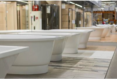 Best Bathtub Material Guide