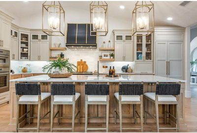 Bold & Beautiful: A Transitional Kitchen with CopperSmith & Wolter’s Custom Cabinets in Naples, FL