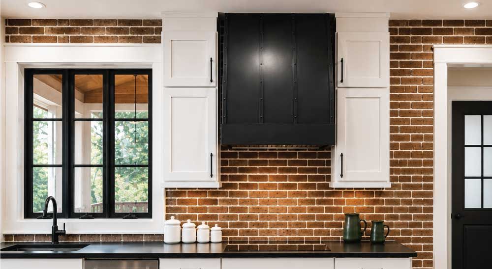 How to Select the Right Range Hood For Your Kitchen