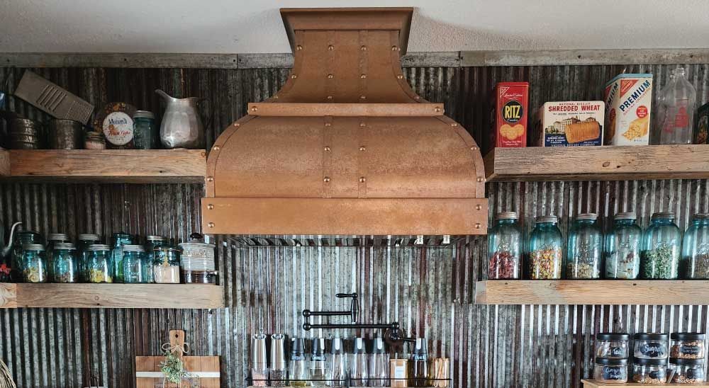 Rustic Meets Industrial: Monica Pals’ Stunning Kitchen Design in Alexander, Iowa