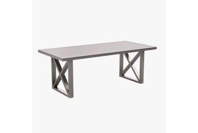 Top 5 Reasons to Choose Stainless Steel Tables for Your Restaurant 