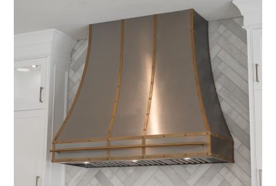 Stainless & Brass Shine in This Contemporary Orange County Kitchen