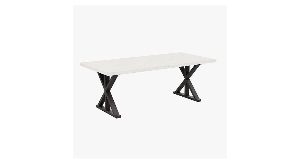 Why Customized Rectangular Tables Are the Ideal Choice for Any Space