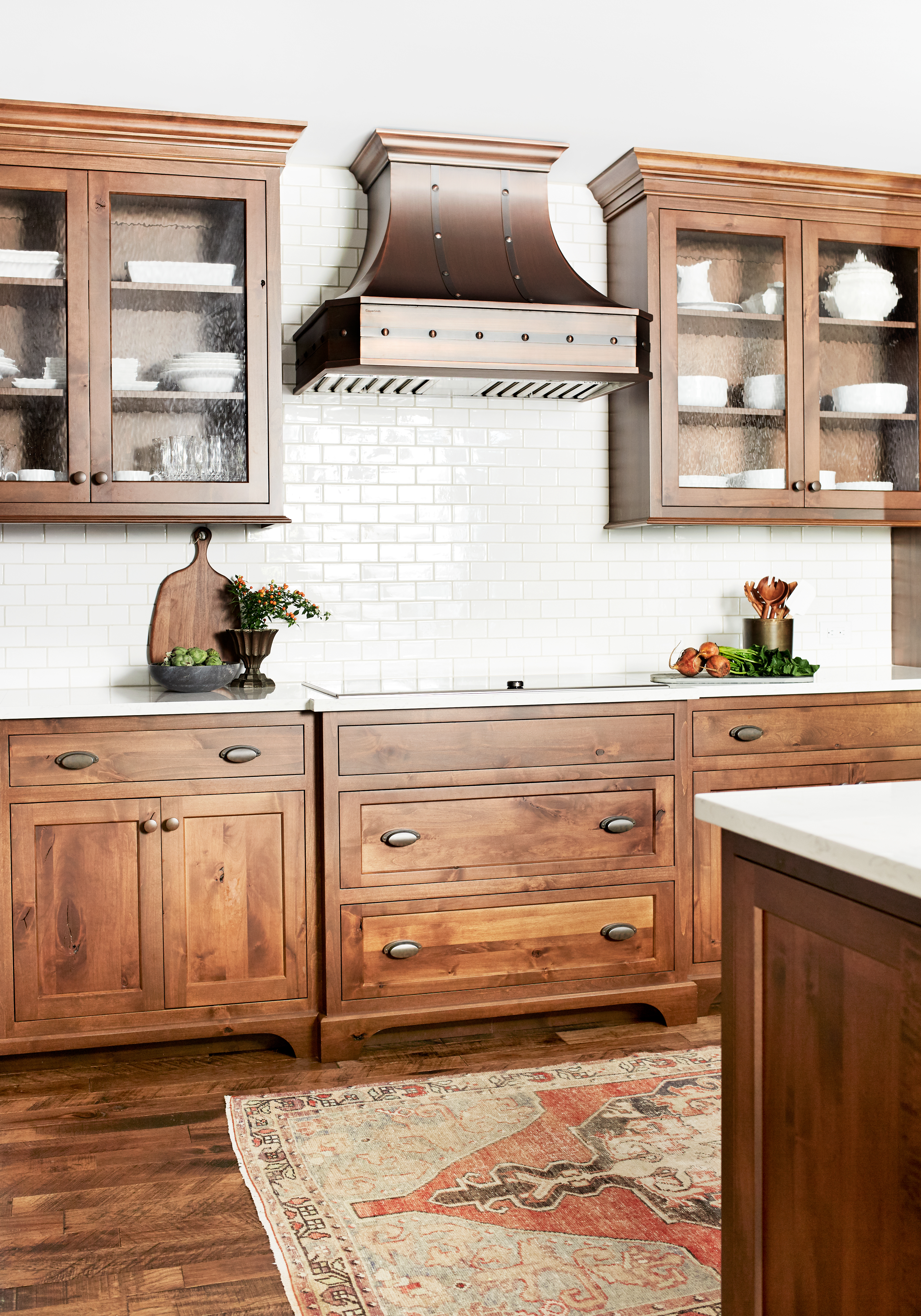 How to Remove Odor from Wood Cabinets: The Ultimate Guide